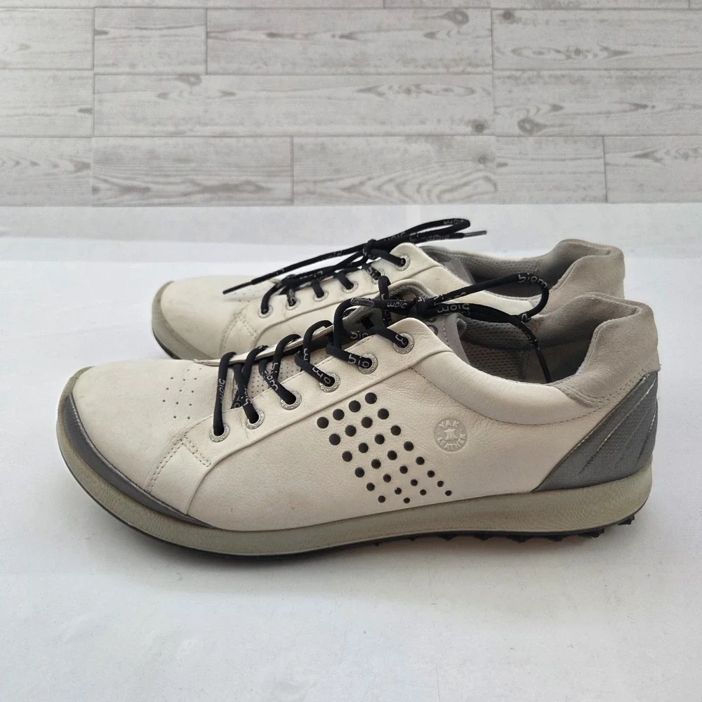 ECCO Golf Shoes Mens 44 Yak Leather Natural Motion White Spikeless Athletic